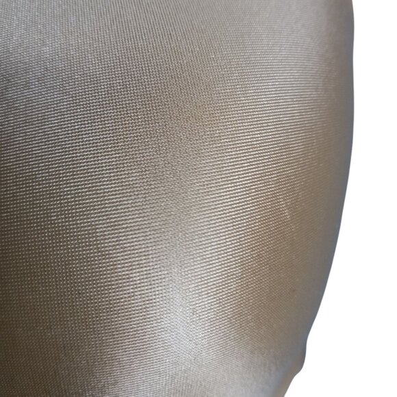 Calvin Klein 36B Bra Perfectly Fit Wireless Lightweight Adjustable Straps NEW - Picture 2 of 6